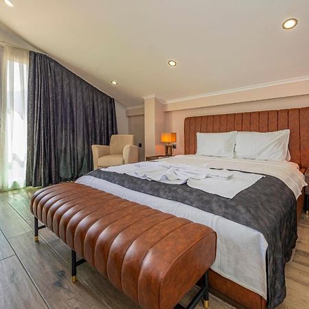 4 Beds, Luxury Holiday Villa In Hisaroenue Oeluedeniz Villa Mia Fethiye Ngoại thất bức ảnh