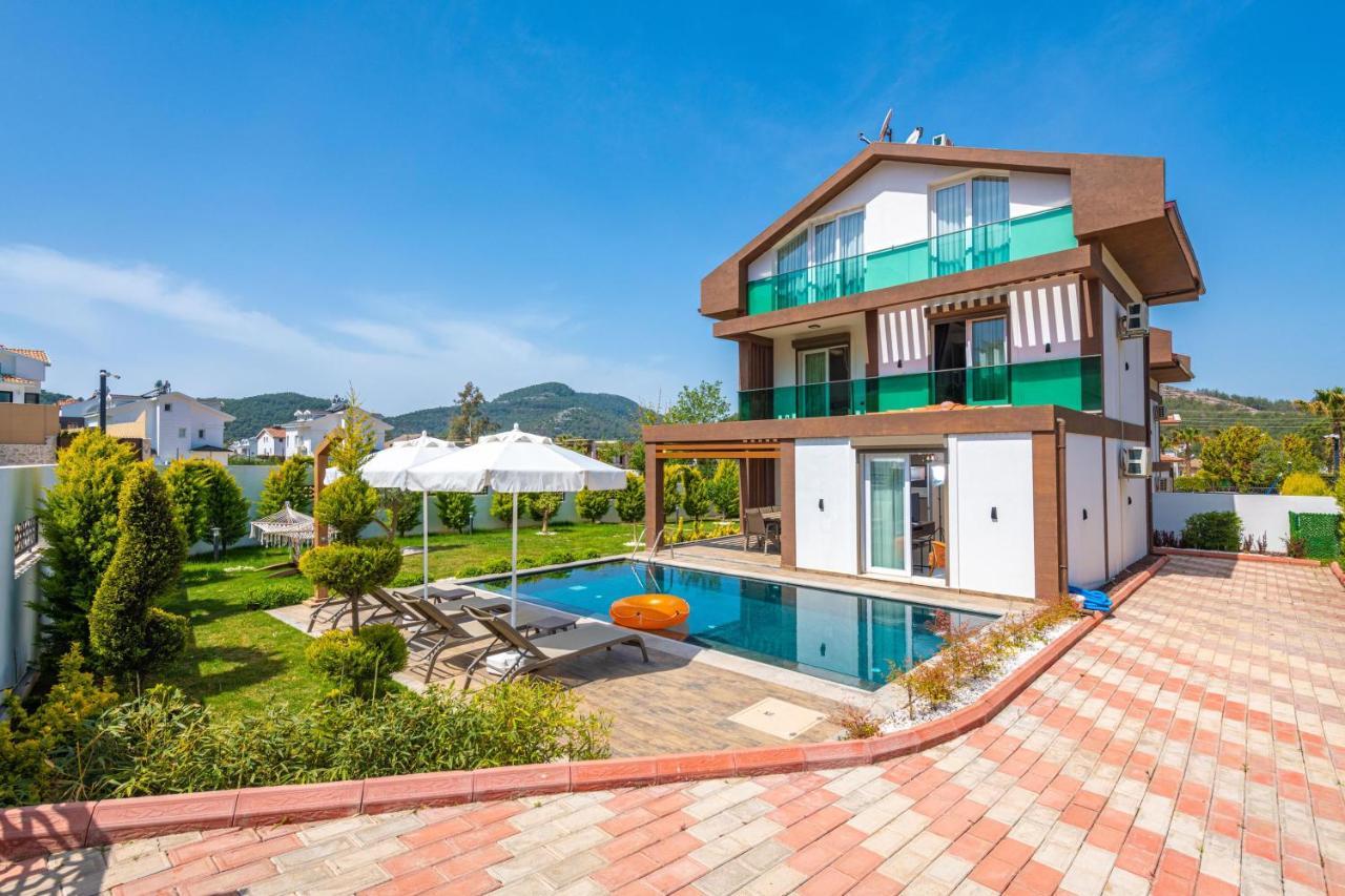 4 Beds, Luxury Holiday Villa In Hisaroenue Oeluedeniz Villa Mia Fethiye Ngoại thất bức ảnh