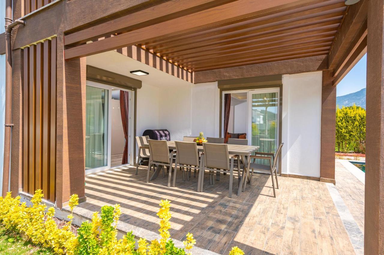 4 Beds, Luxury Holiday Villa In Hisaroenue Oeluedeniz Villa Mia Fethiye Ngoại thất bức ảnh