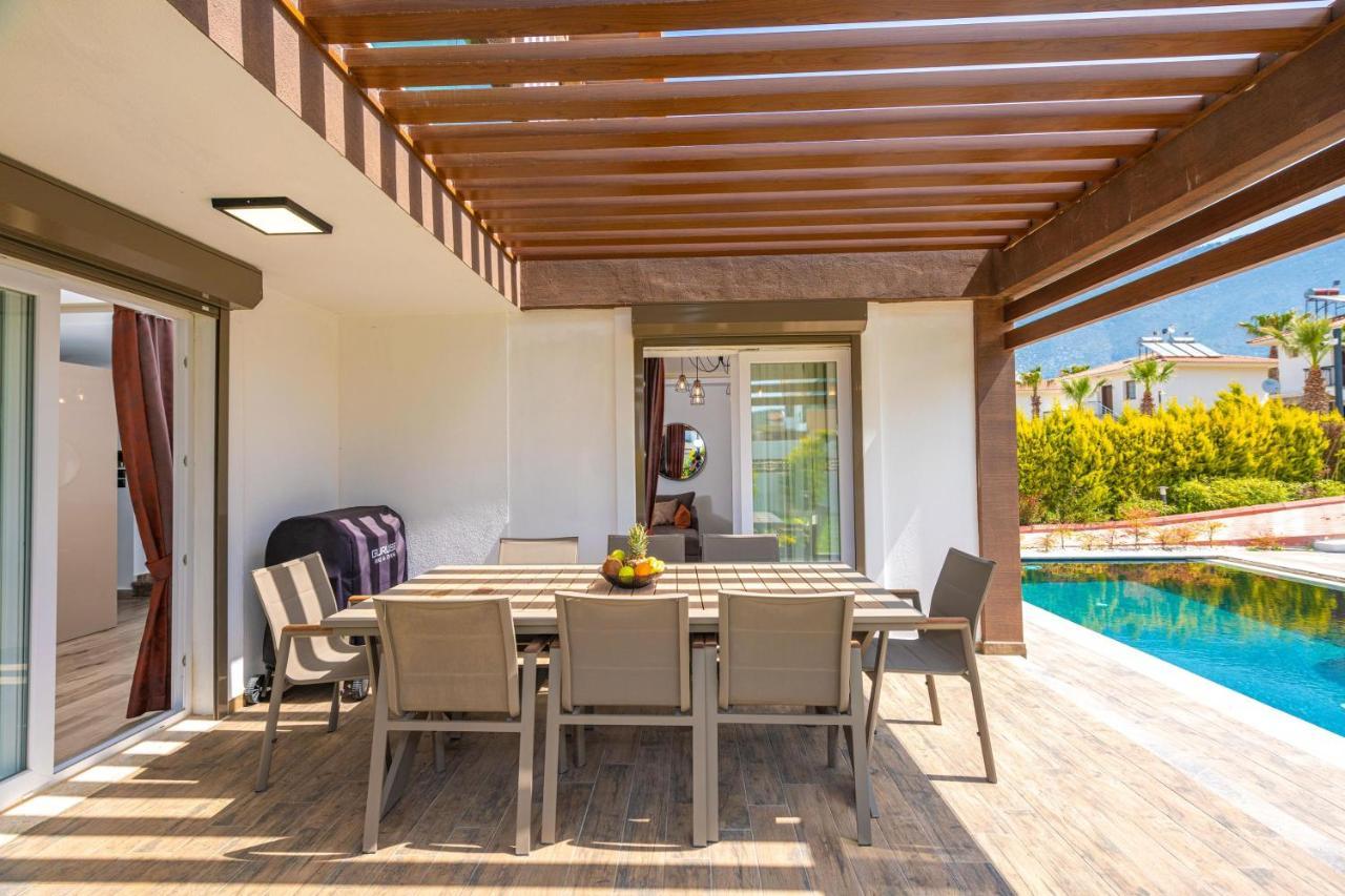 4 Beds, Luxury Holiday Villa In Hisaroenue Oeluedeniz Villa Mia Fethiye Ngoại thất bức ảnh